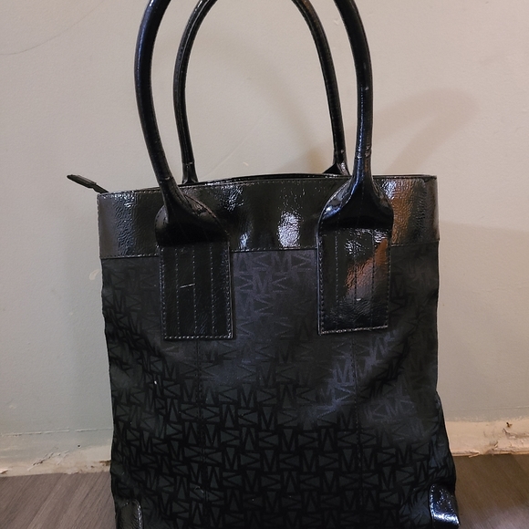 Mexx Purse - Picture 6 of 9